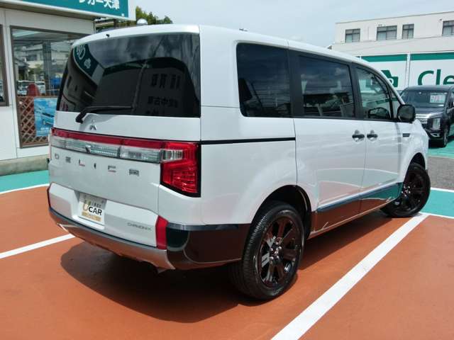 Mitsubishi Delica D:5 8