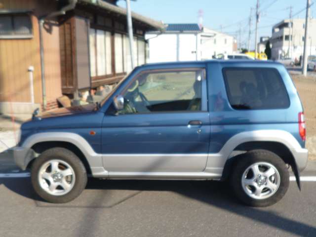 Mitsubishi Pajero Mini 7