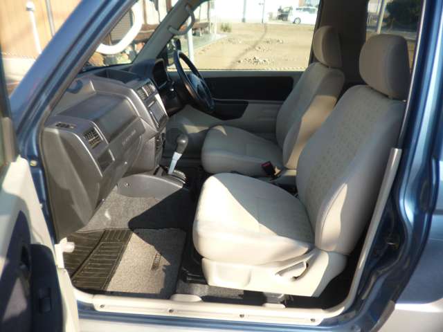 Mitsubishi Pajero Mini 10