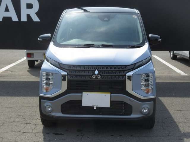 Mitsubishi eK X 3