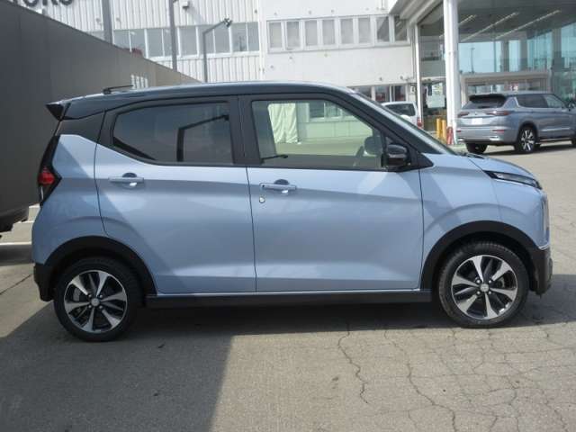 Mitsubishi eK X 5