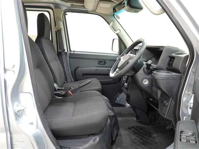 Daihatsu Hijet Cargo 11