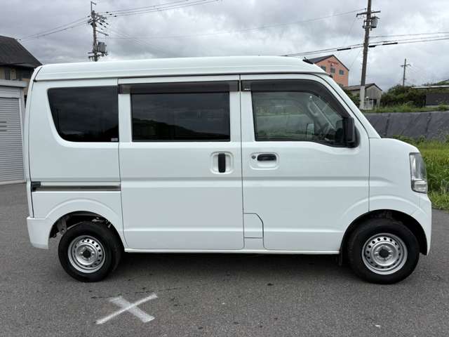Suzuki Every 11