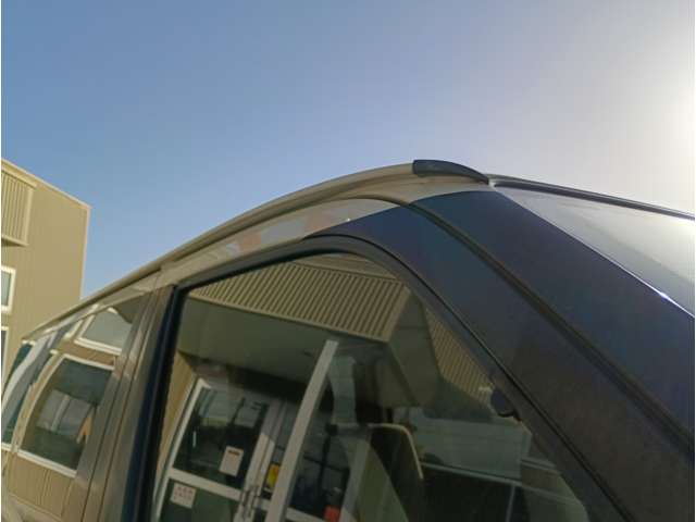 Toyota Hiace Van 12