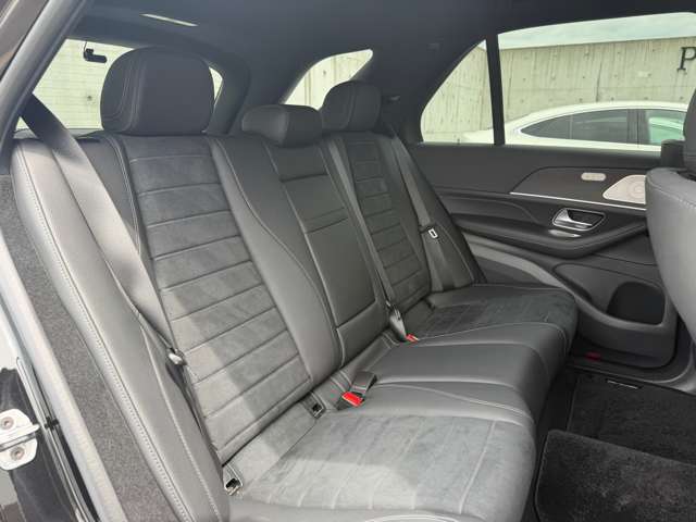 Mercedes-Benz GLE 10