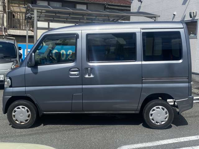Mitsubishi Minicab Van 11