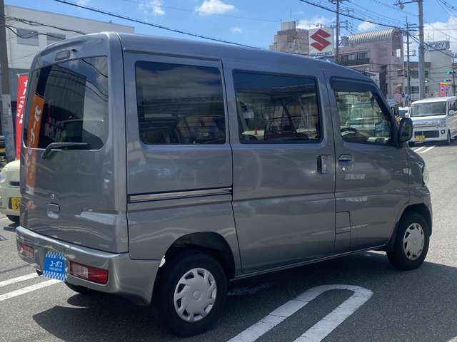 Mitsubishi Minicab Van 6