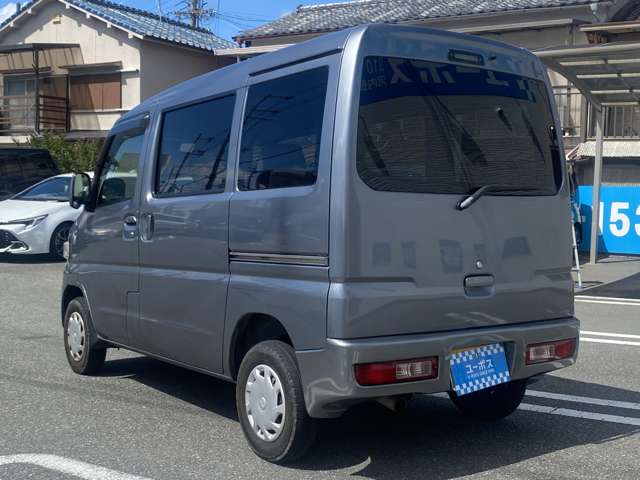 Mitsubishi Minicab Van 9