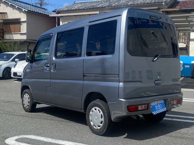 Mitsubishi Minicab Van 10