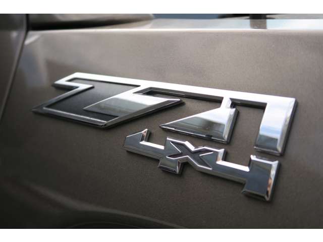 GMC Sierra 11