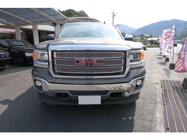 GMC Sierra 2