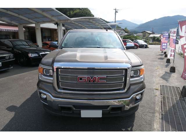 GMC Sierra 3
