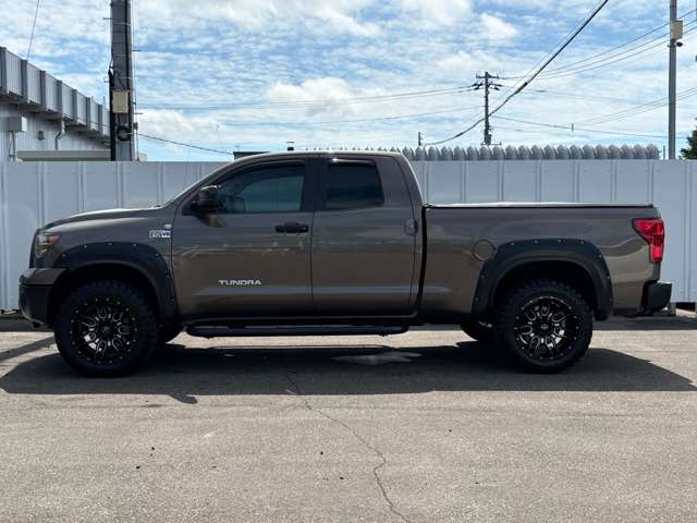 Toyota Tundra 7