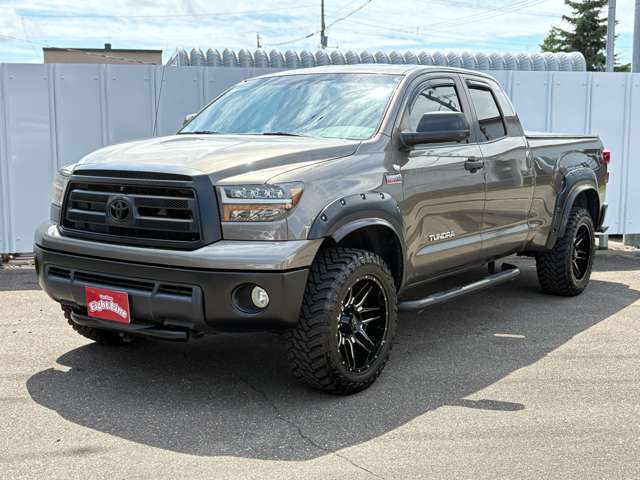Toyota Tundra 8