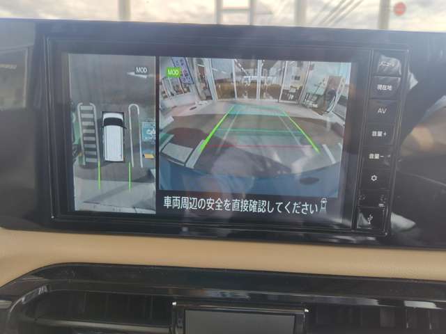 Mitsubishi Delica Mini 8