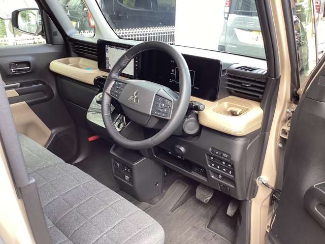 Mitsubishi Delica Mini 5