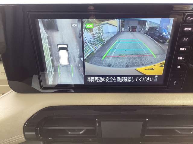 Mitsubishi Delica Mini 8