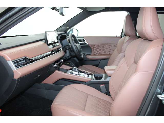Mitsubishi Outlander 6