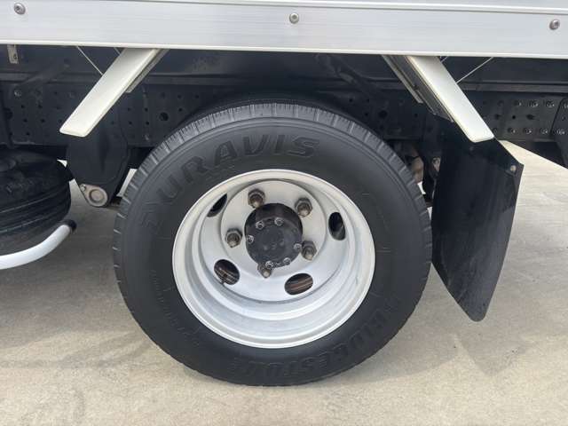 Mitsubishi Fuso Canter 11