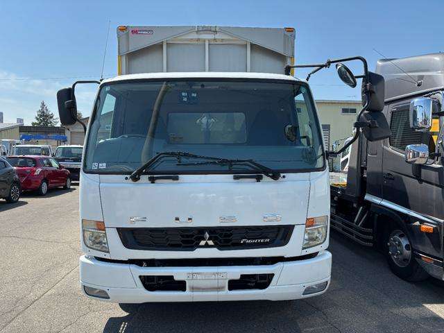 Mitsubishi Fuso Fighter 12