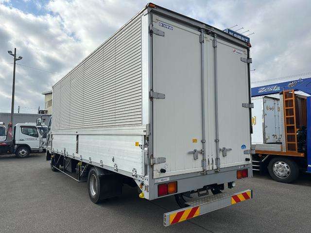 Mitsubishi Fuso Fighter 10