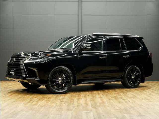 Lexus LX 11