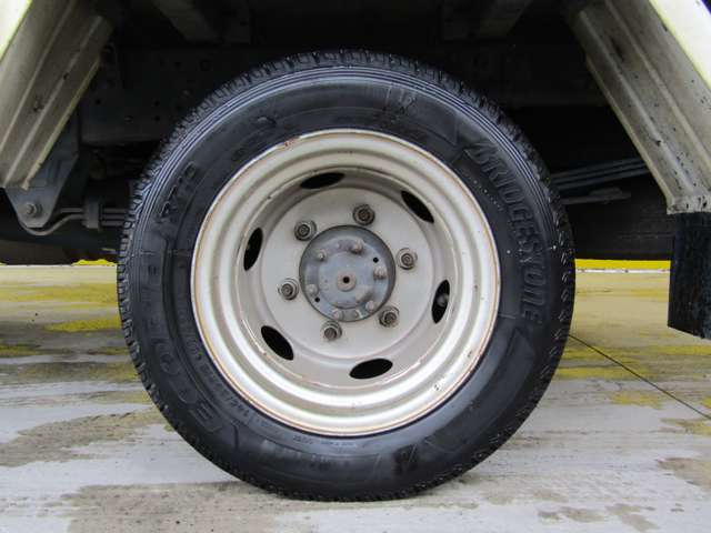 Toyota Toyoace 11