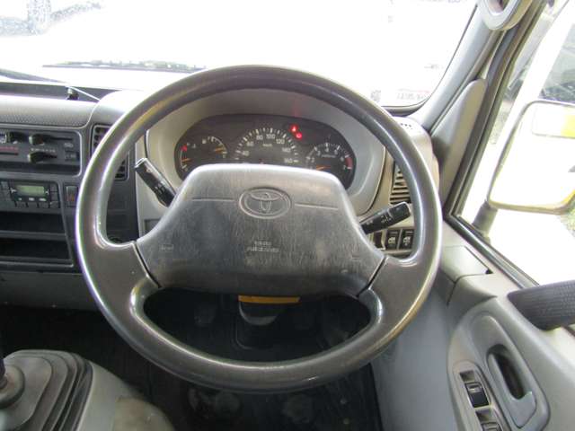 Toyota Toyoace 5