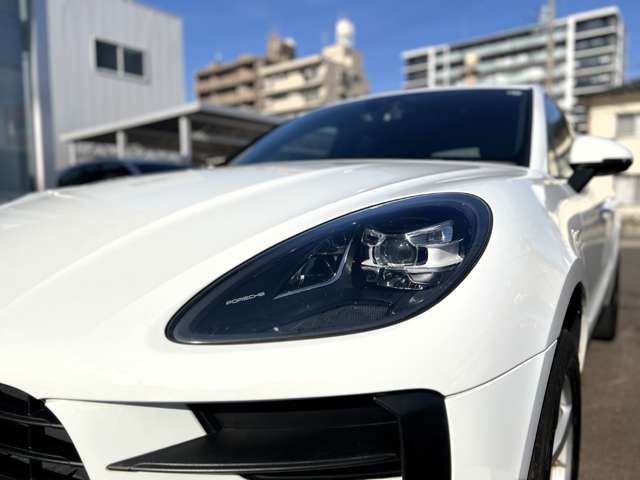 Porsche Macan 5