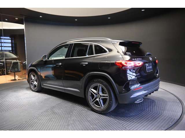 Mercedes-Benz GLA-Class 7