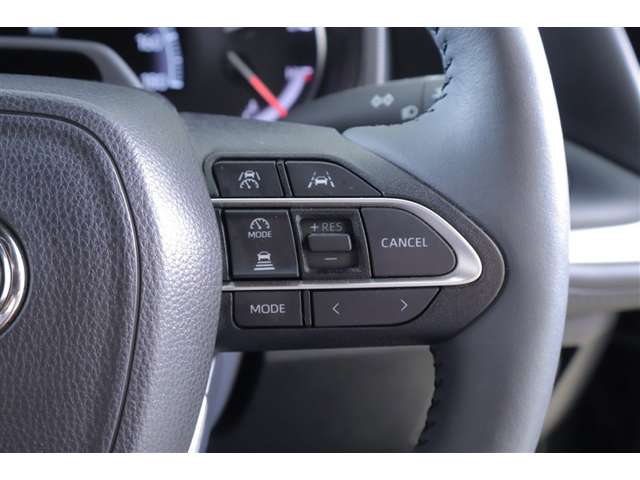 Toyota Voxy 12