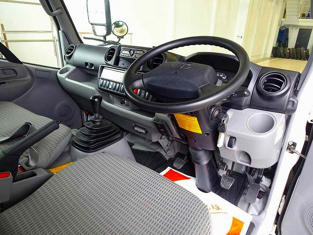 Toyota Toyoace 3