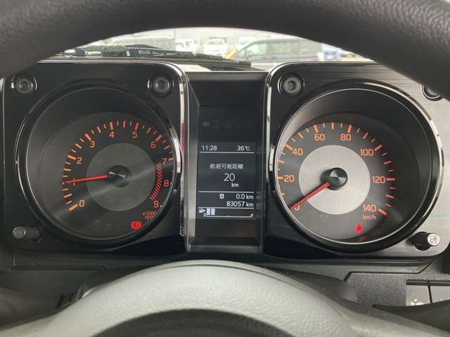 Suzuki Jimny 8