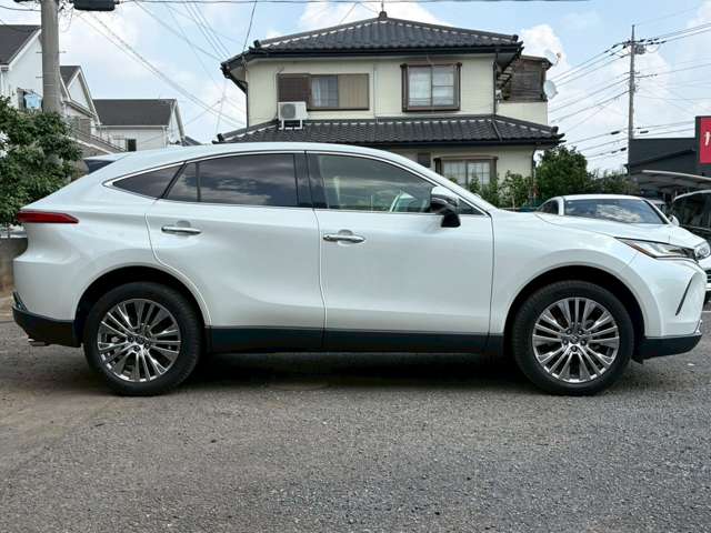 Toyota Harrier 8