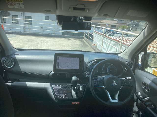 Mitsubishi eK X 8