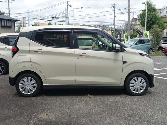 Mitsubishi eK X EV 12