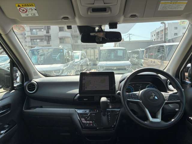 Mitsubishi eK X 6