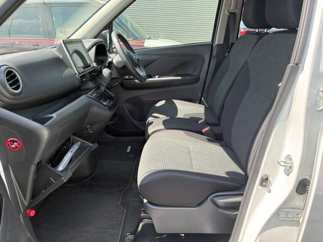 Mitsubishi eK X 10