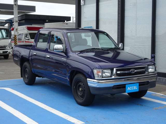 Toyota Hilux 11
