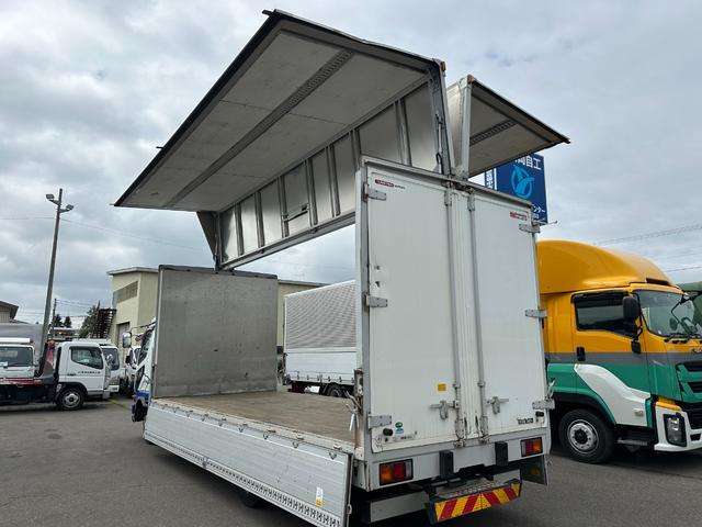 Mitsubishi Fuso Fighter 3