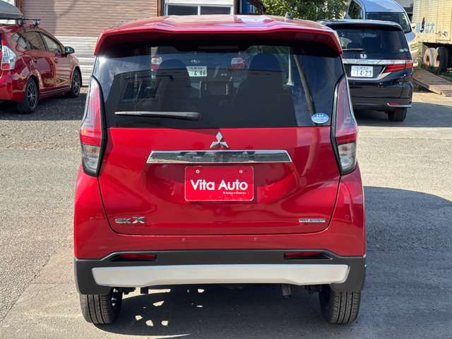 Mitsubishi eK X 12