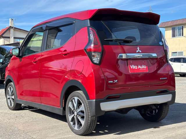 Mitsubishi eK X 9