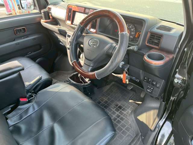 Daihatsu Hijet Deck Van 12