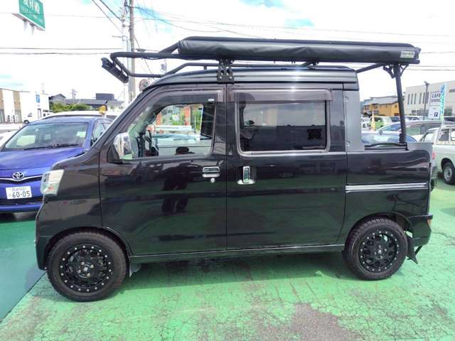 Daihatsu Hijet Deck Van 9