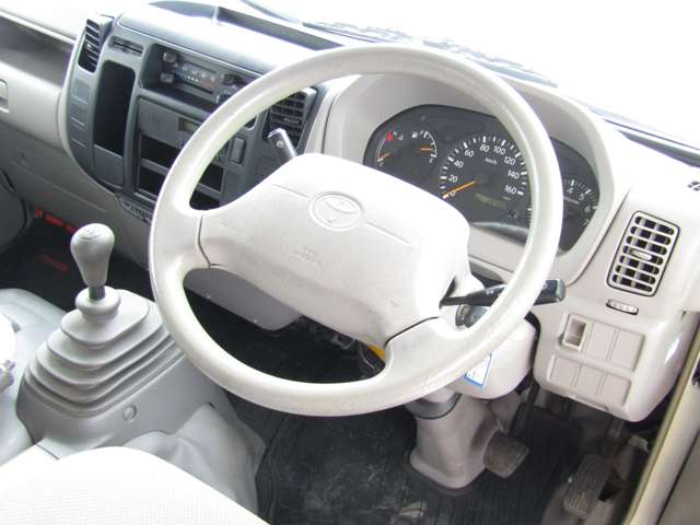 Toyota Toyoace 5