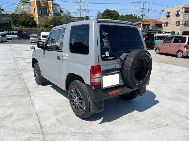 Mitsubishi Pajero Mini 6