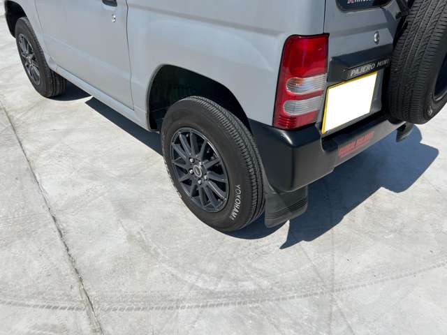 Mitsubishi Pajero Mini 7