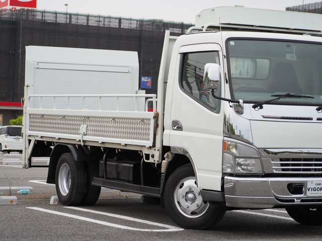 Mitsubishi Fuso Canter 6