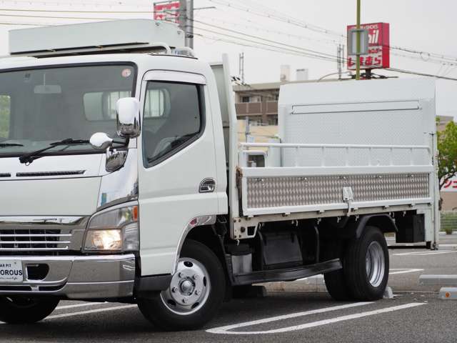 Mitsubishi Fuso Canter 7