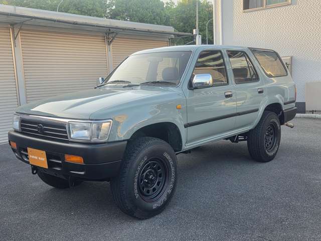 Toyota Hilux Surf 4